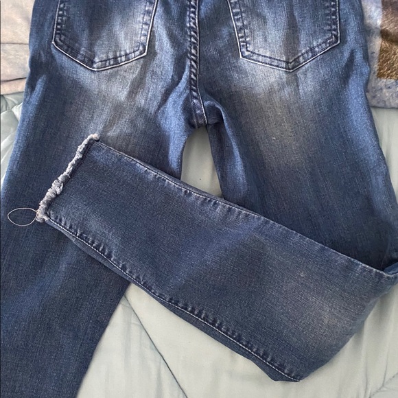 Fresh Groove Jeans - Picture 3 of 3